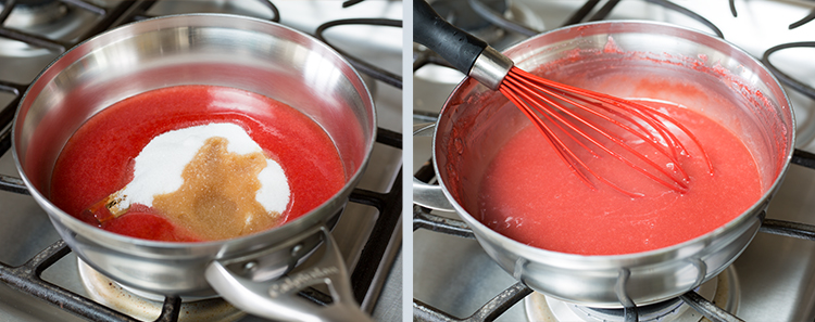 Strawberry Sauce: Simmering